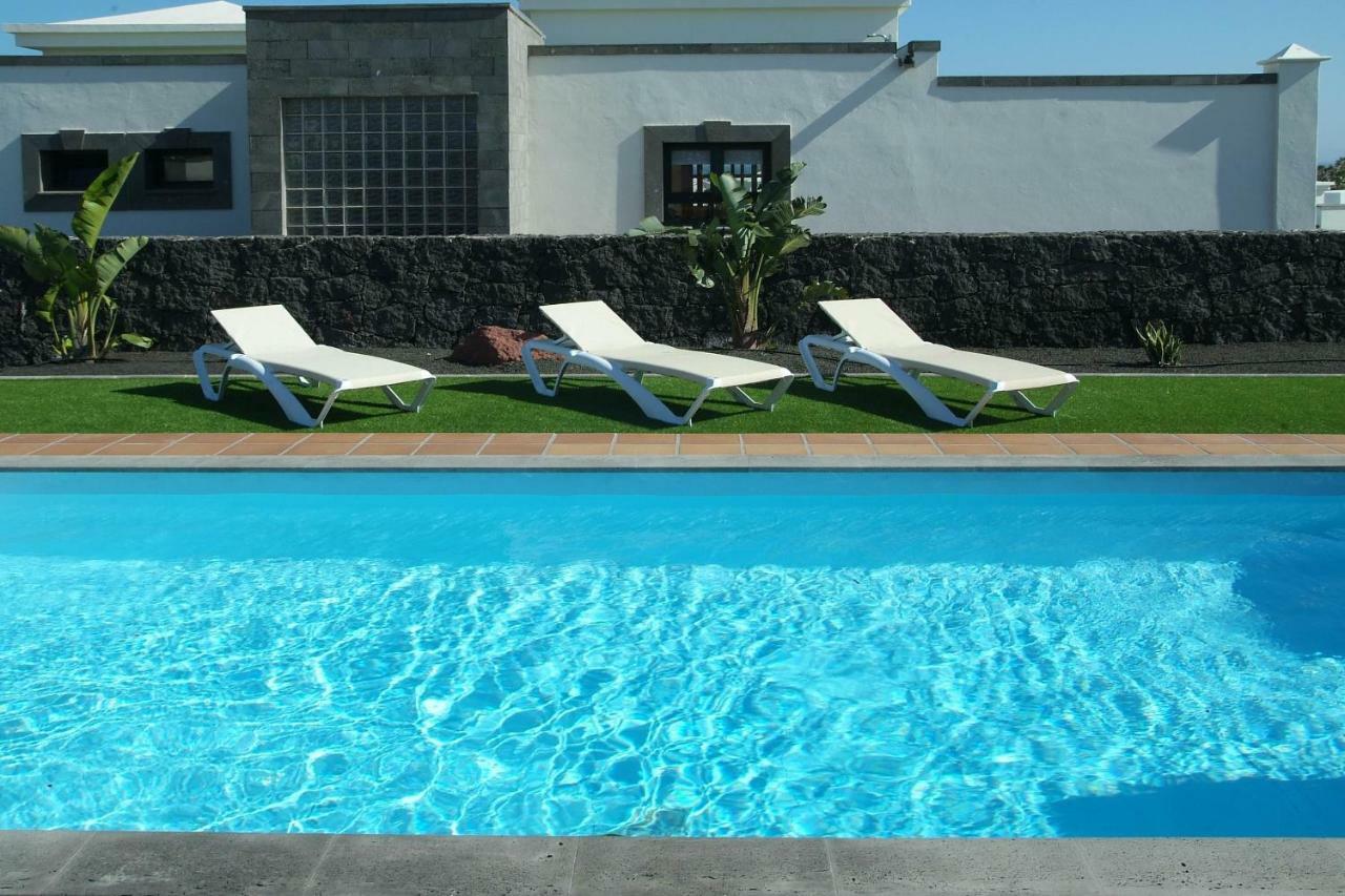 Villa Esterlicia Playa Blanca  Ngoại thất bức ảnh